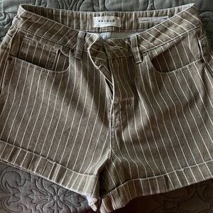 Pacsun Mom Short Size 27